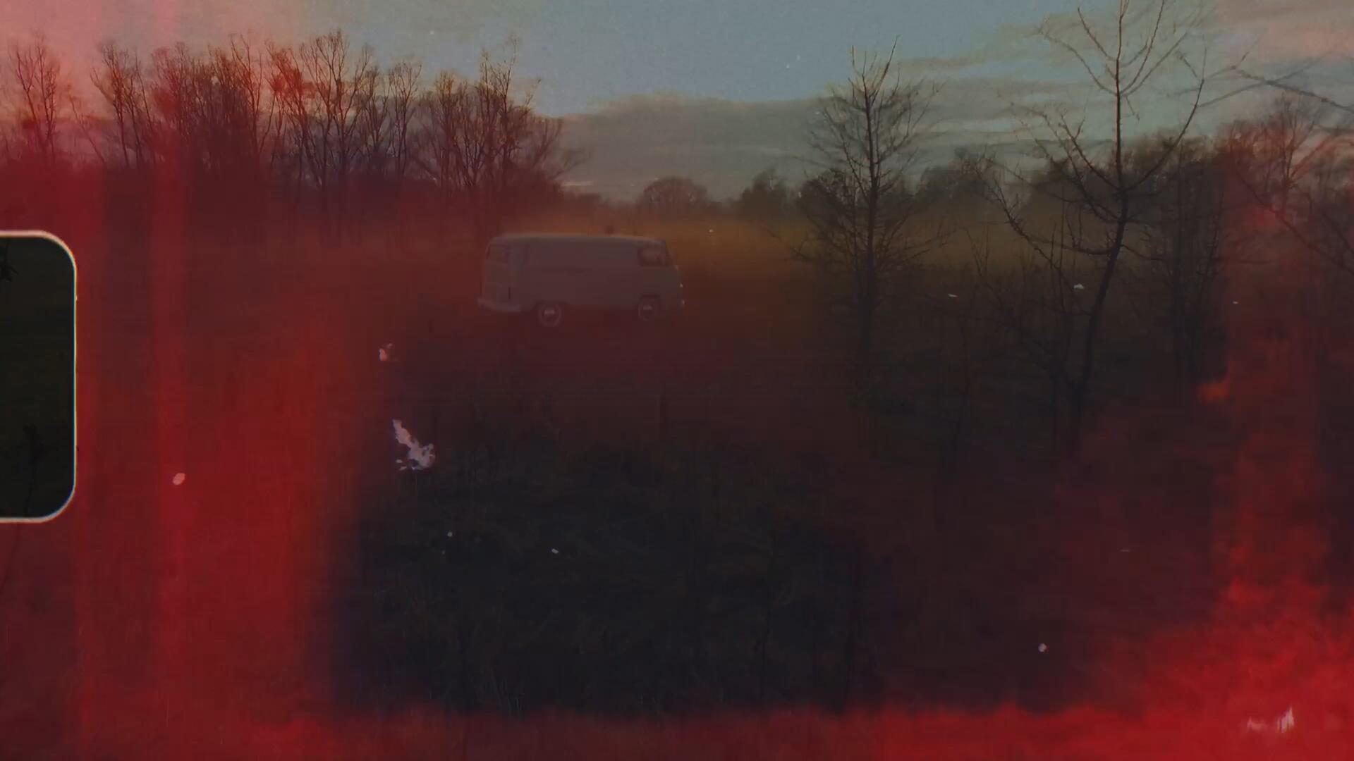 达芬奇模板：20个复古16mm彩色胶片漏光叠加纹理转场过渡（13563）