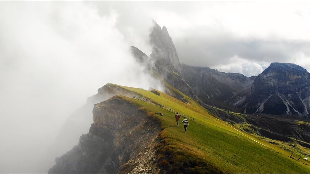 配乐：大气史诗户外旅拍纪录片短片背景配乐素材（13267）