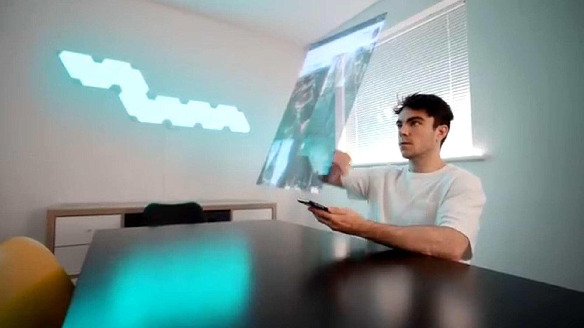 FCPX插件:创意科技感全息手机屏幕3D投影发光视觉效果插件+视频教程(13047) FCPX插件:创意科技感全息手机屏幕3D投影发光视觉效果插件+视频教程(13047)