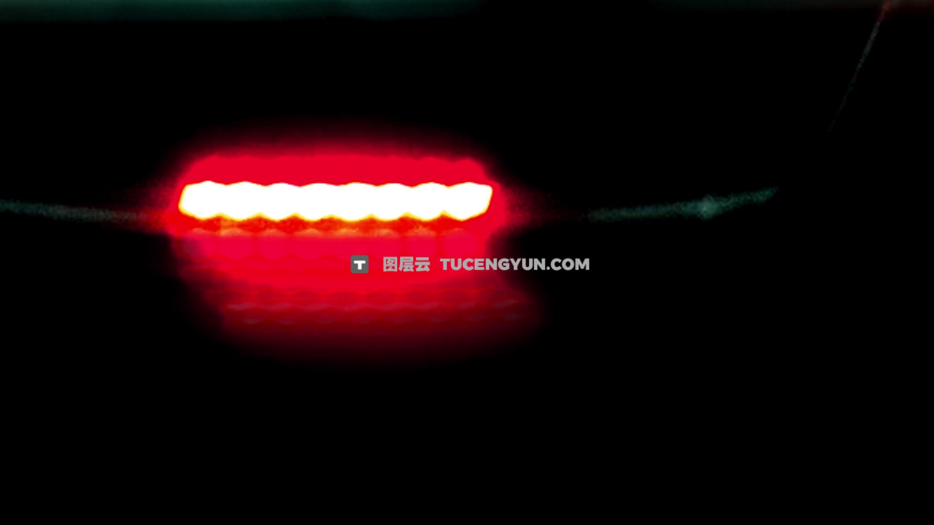 105种复古慢快门风格城市灯光、胶片、砂砾、光线擦拭短片剪辑转场过渡视频素材+音效 Wipe Transitions（13405）