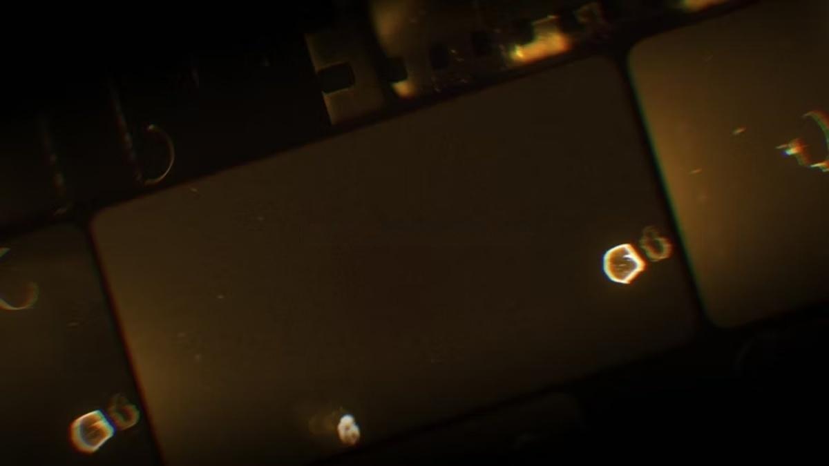 Artlist 20款复古美学邋遢旧棕褐色薄膜效果叠加纹理视频素材+音效素材 Sepia Old Sepia Vertical Film Effects（13293）