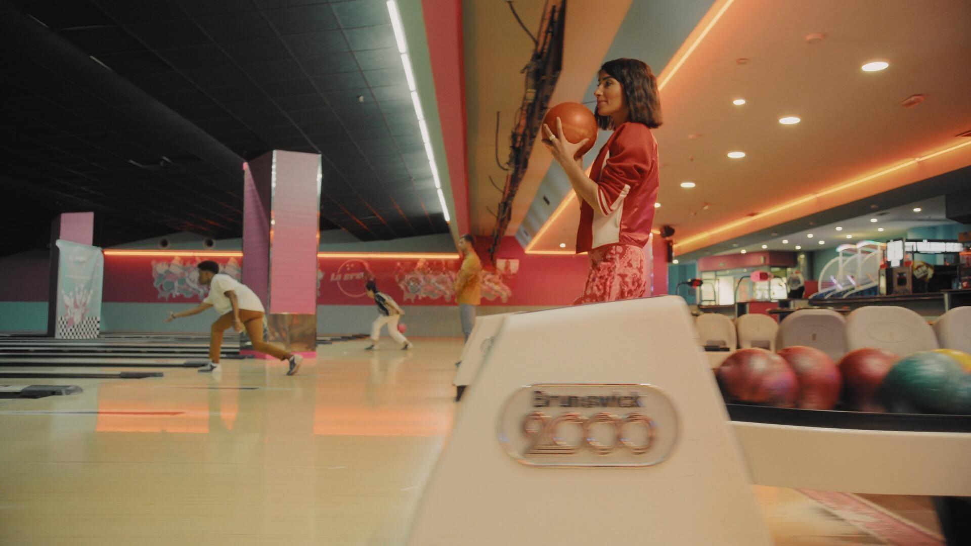 Artlist 14个热门商业广告短片摄像机实拍LOG/RAW原始灰片调色练习片段视频素材（13236）