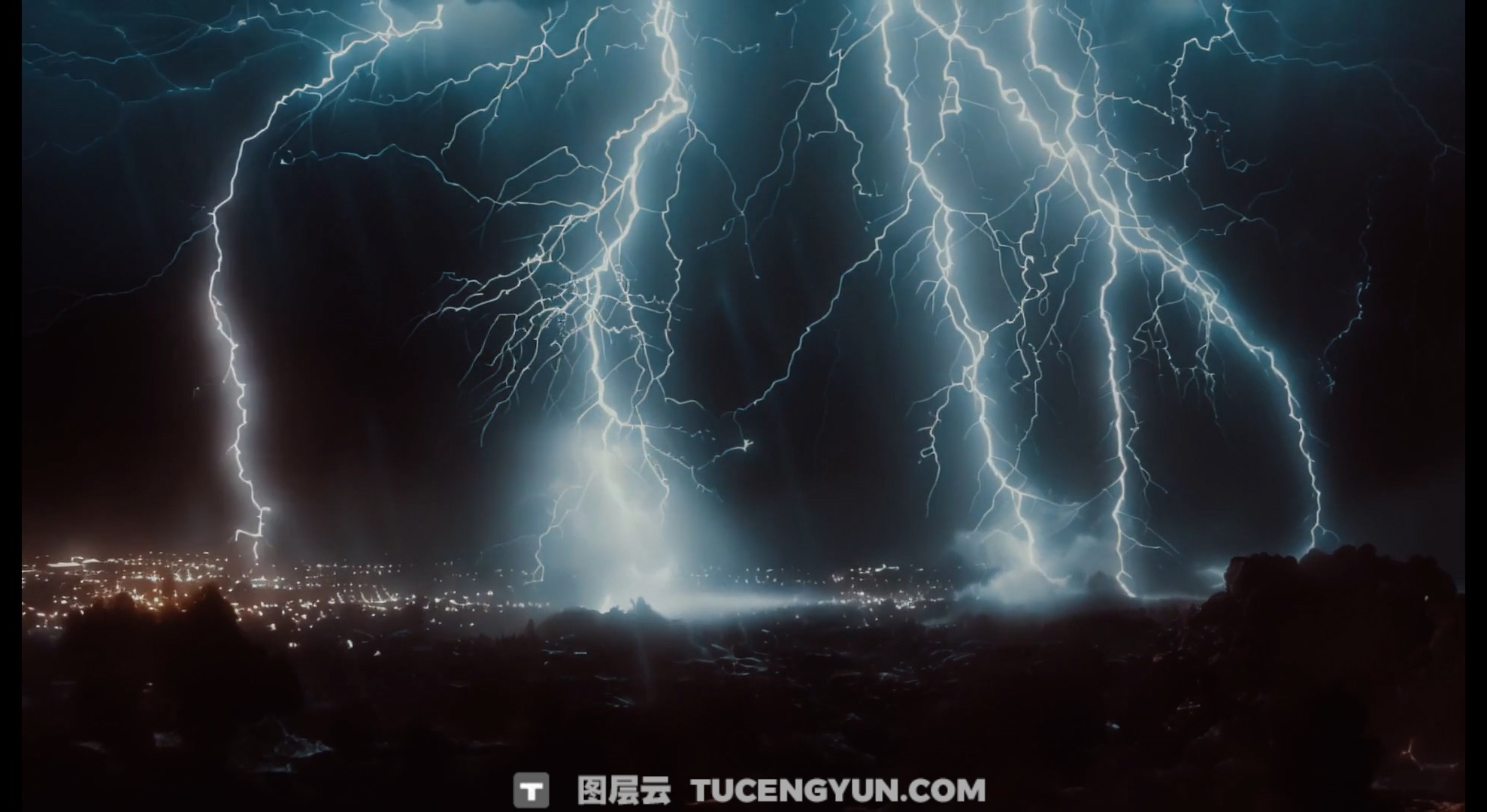 大师课程：创意人工智能AI商业广告制作视觉艺术视频课程 中文字幕 Curious Refuge – Ai Advertising Course（13678）