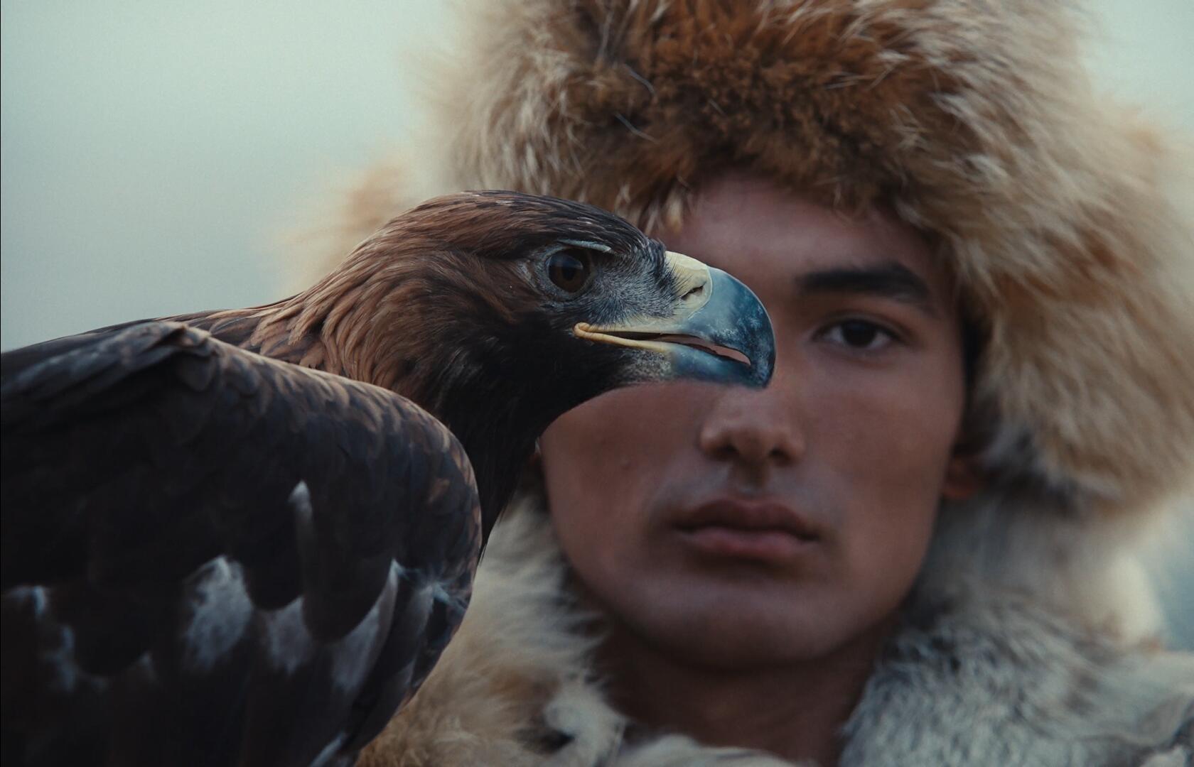 Artlist 热门游牧民族传统服饰商业广告短片ARRI ALEXA LF摄影机原始灰片调色练习LOG实拍4K视频素材（13203）