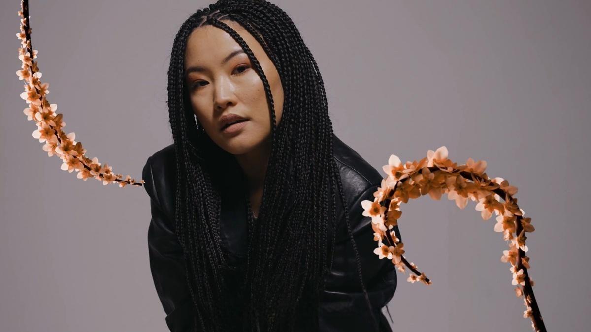 视频素材：42个梦幻情绪风格花卉生长盛开短片剪辑透明通道MOV视频素材（13454）