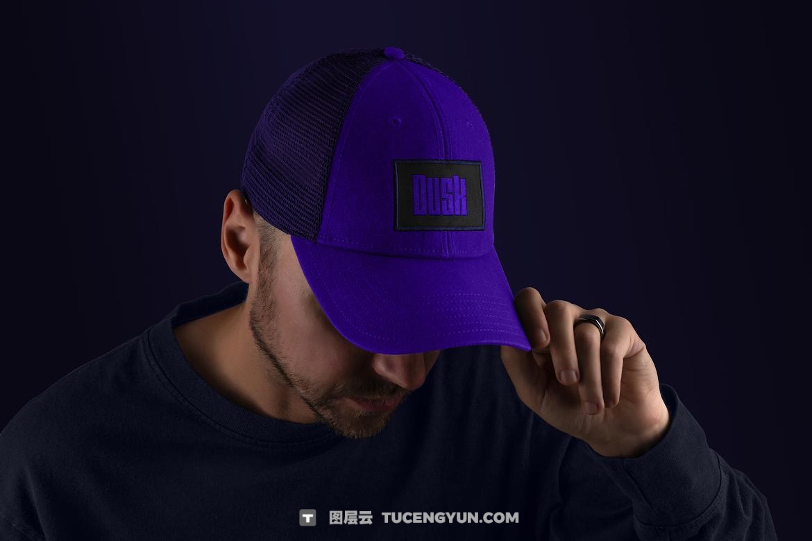 23款现代极简档案夹名片书籍T恤手提袋帆布袋手机Mac笔记本电脑平板品牌VI设计作品展示PSD样机套装 Dusk Branding Mockups Kit（13390）