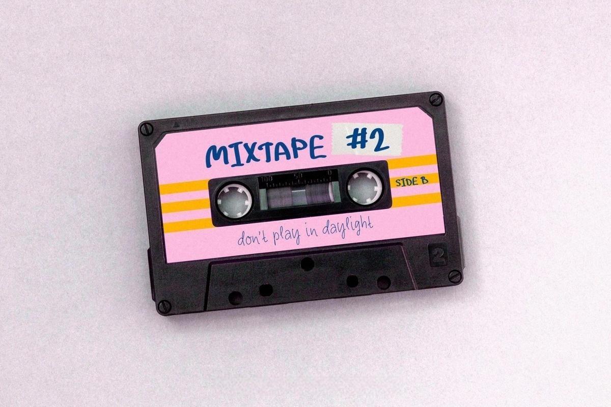 英文字体：慵懒俏皮VLOG旅拍手写风格手绘镂空涂鸦广告短片海报封面字体 Noisy Echo — Handwritten Font Trio（13174）