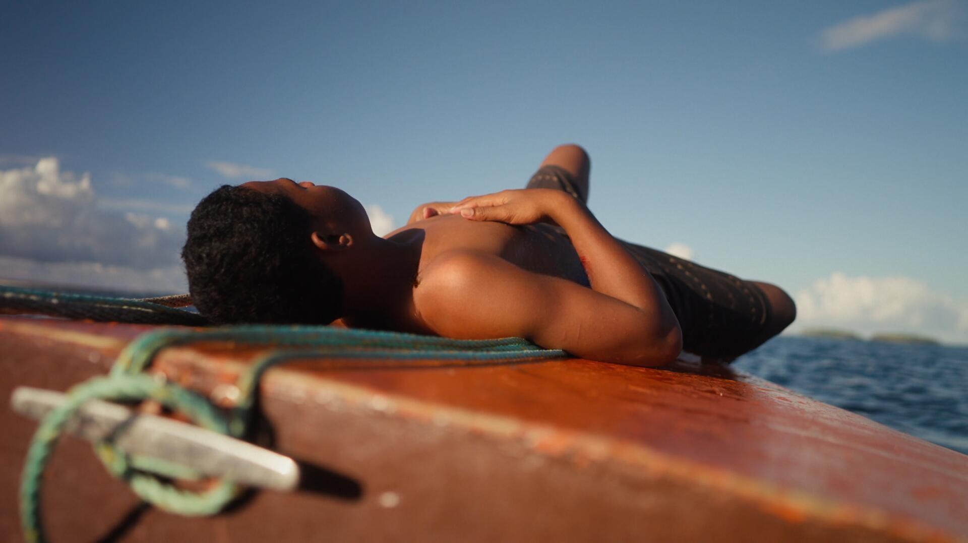 Artlist 14个热门商业广告短片摄像机实拍LOG/RAW原始灰片调色练习片段视频素材（13236）