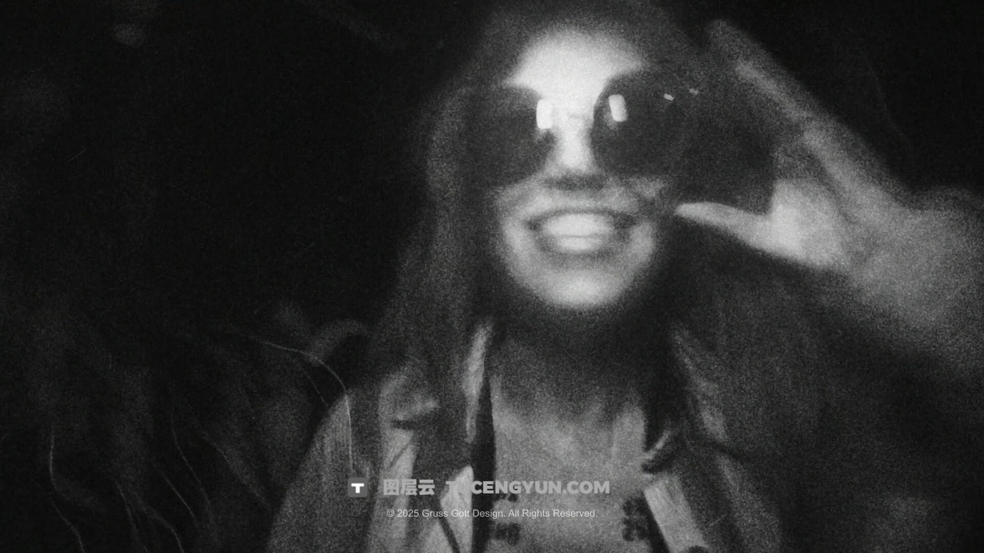 AE/PR模板：超现实主义梦幻发光朦胧柔焦运动模糊美感音乐视频电影视觉效果模板（12059）