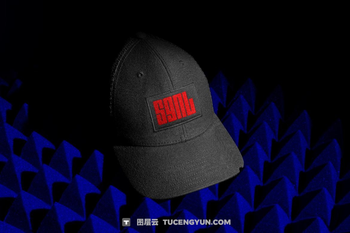 31个暗色质感企业VI文创品牌T恤手机电脑手提袋帆布袋名片海报设计展示PSD套装 SGNL Branding Mockups（13362）