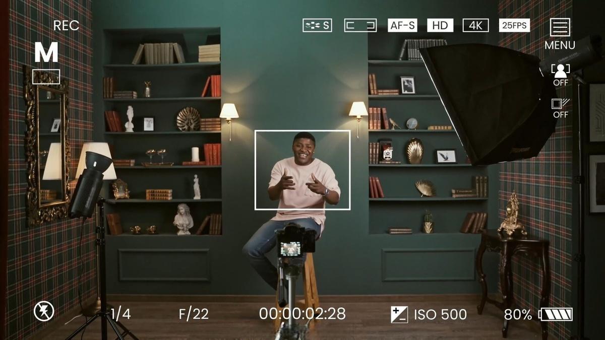 AE模板：20个逼真相机取景器参数图标屏幕元素动画包 支持横竖屏（13312）