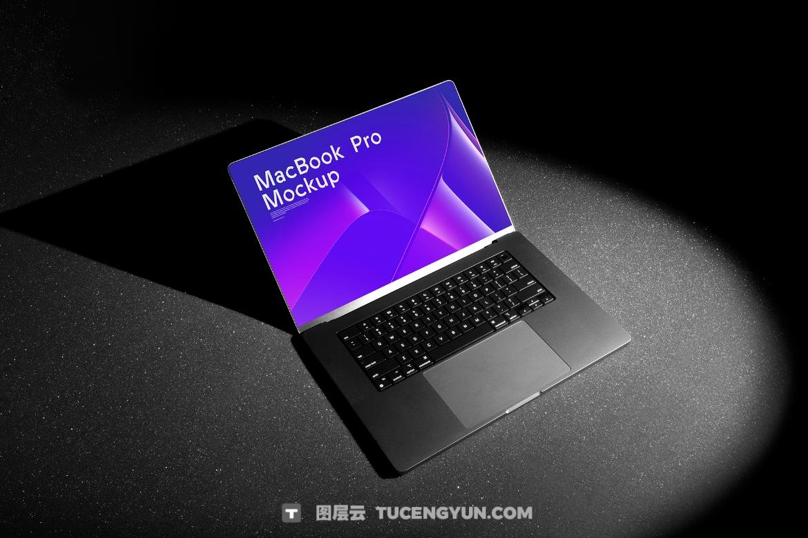 31个暗色质感企业VI文创品牌T恤手机电脑手提袋帆布袋名片海报设计展示PSD套装 SGNL Branding Mockups（13362）