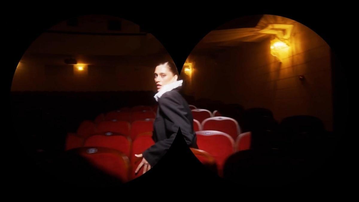 FCPX插件：20个复古电影美学梦幻胶片电影帧叠加图案4K动画模板 可更改颜色（13057）