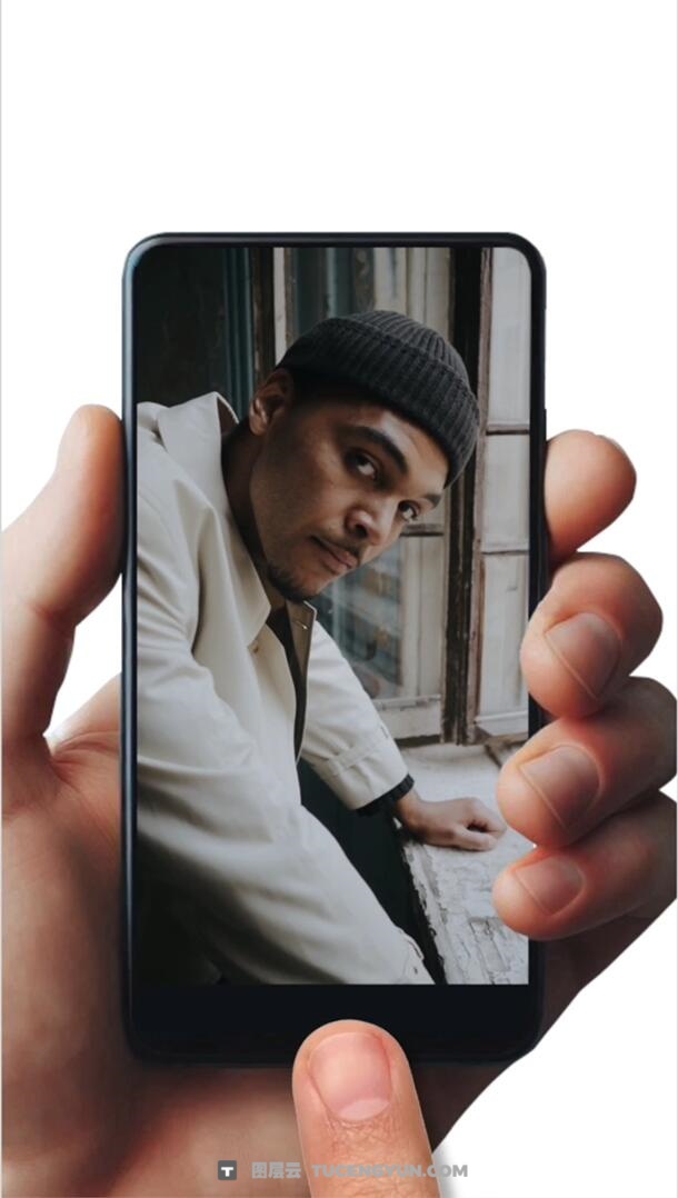 FCPX插件：8个创意新潮短视频剪辑手持手机无缝转场模板（13365）