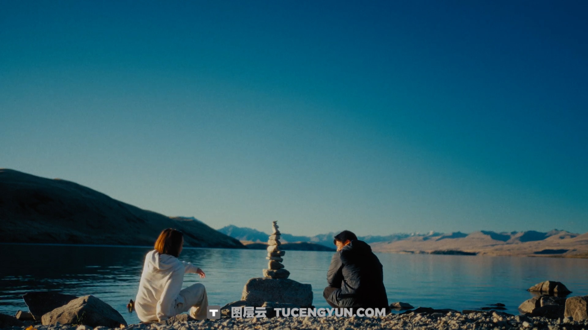 复古清新假日胶片风格电影感旅拍广告短片达芬奇调色节点PowerGrade预设 支持S Log3、Rec 709 和 D LogM（13952）