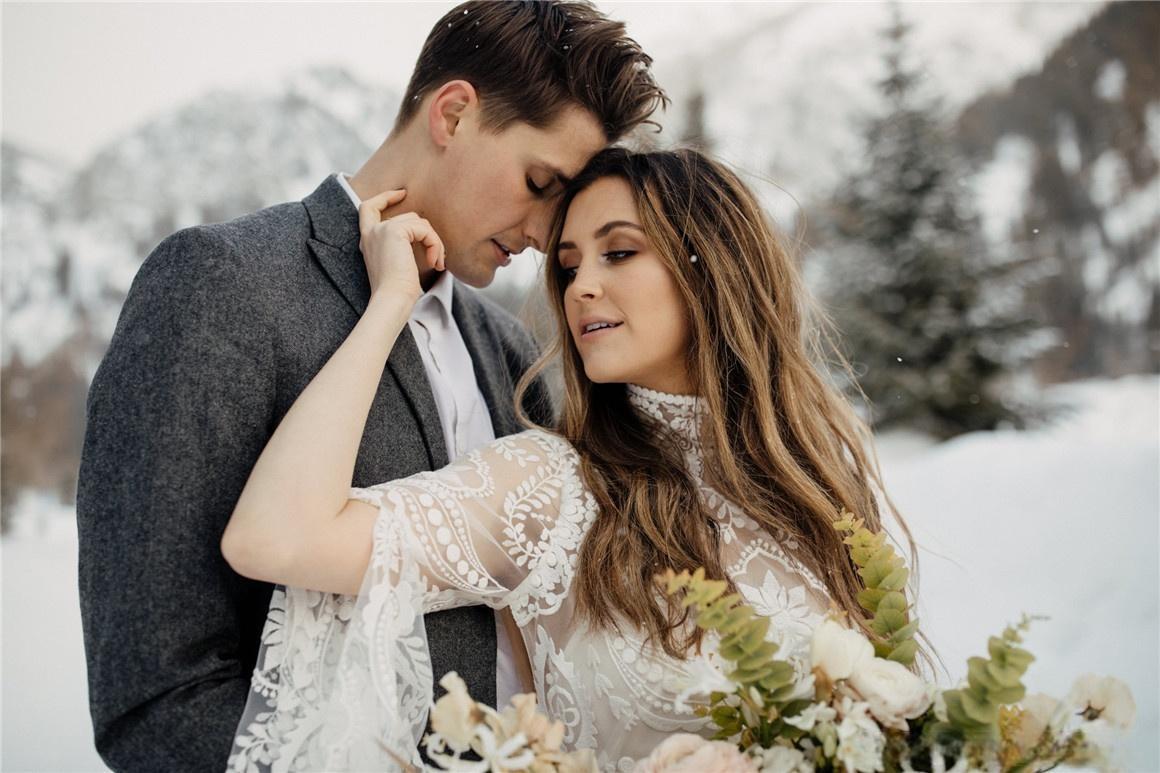 热门叙事感情绪氛围美学奶油色调自然旅拍婚纱摄影LR调色预设 G-Presets – Blake Hogge Presets（12963）