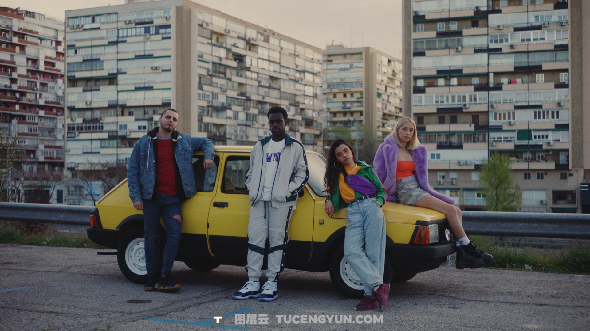 独特电影感色彩外观开发曲线LUTs+达芬奇调色节点 Gamut Curves LUTs + Powergrade（13960）