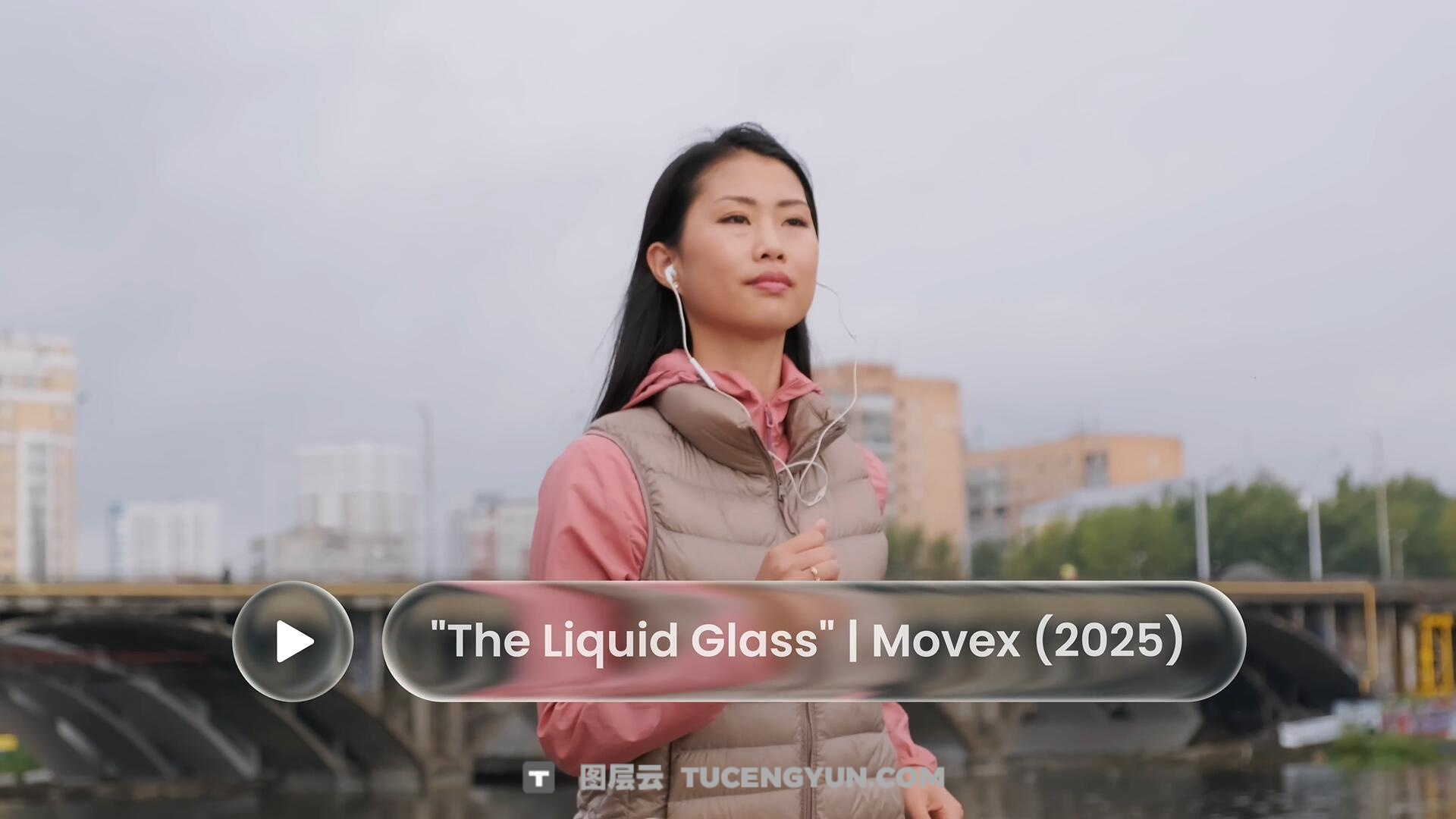 AE模板：苹果液态玻璃渐变效果文字标题字幕动画模板（13996）